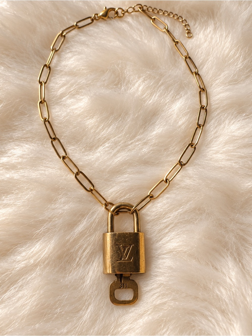 Louis Vuitton Lock & Key #311 Necklace Paperclip Chain
